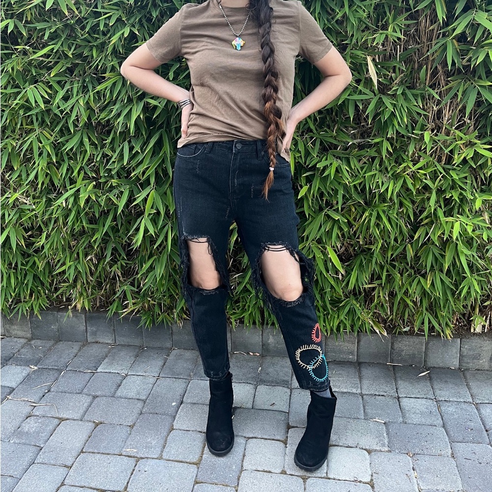 UNIFxURBAN OUTFITTERS distressed denim